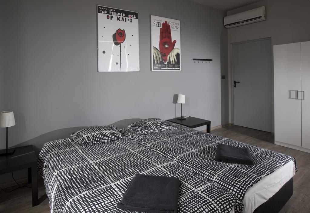 Corner Hostel فروتسواف الغرفة الصورة